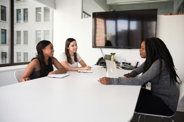 Strategic Consulting for Management and HR